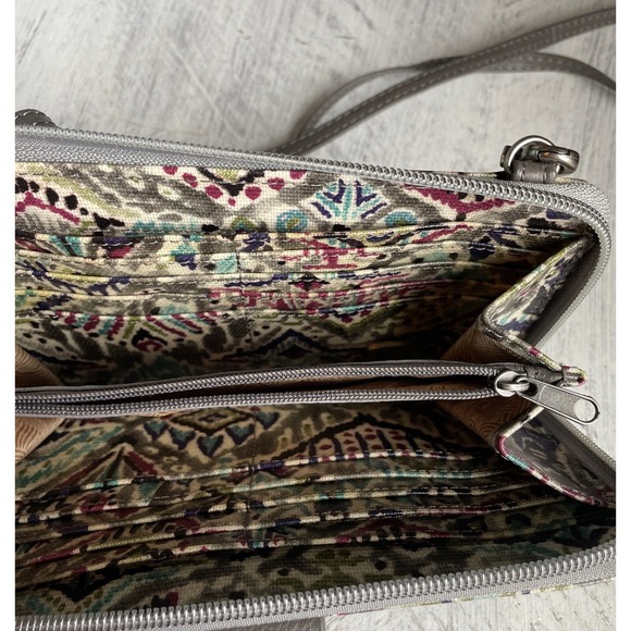 Sakroots Crossbody Purse Wallet clutch gray multicolored  adjustable bag - Picture 6 of 8